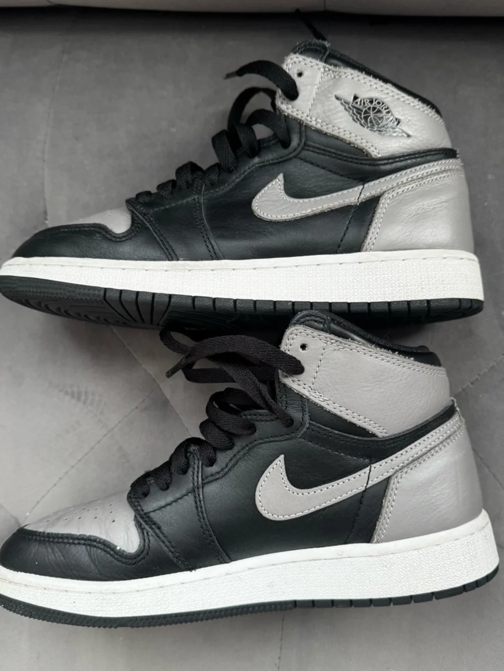 2017 Nike Air Jordan 1 Retro High OG Shadow sz 5Y women sz 6.5 #575441-013